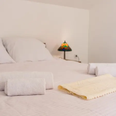 Margit Sziget Apartment